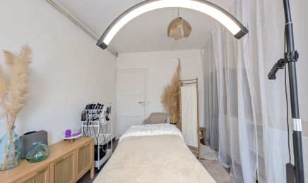 Skinowbody : Manucure à Dury