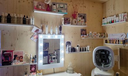 Blomi Spa : Manucure à Faramans