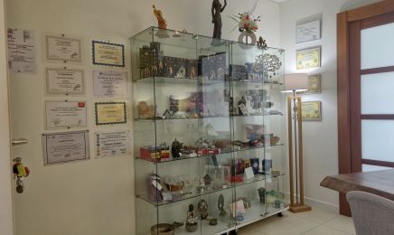 Danielle Paolini Magnétiseur, Hypnose, Energeticienne, Praticienne et Enseignante Reiki  : Institut de beauté à Sarrola-Carcopino