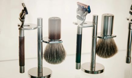 Eric: Barbier - Haircut & Shave | Ballindamm : Barbershop in Hamburg