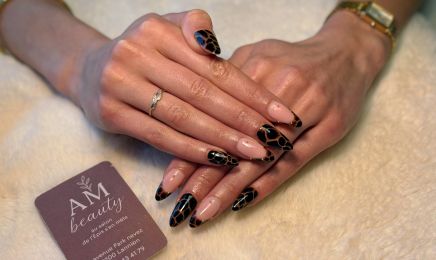 AM beauty : Manucure à Lannion