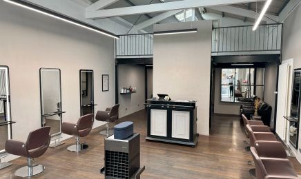 Coiffeur Artisan: Kosmetikstudio in Sankt Augustin