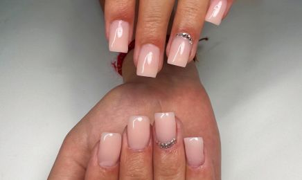 Glow by Glo : Institut de beauté à Tourrette-Levens