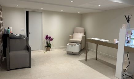 La Violette By Anis : Institut de beauté à Paris