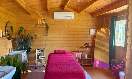 Eden Massage : Institut de beauté à La Verdière