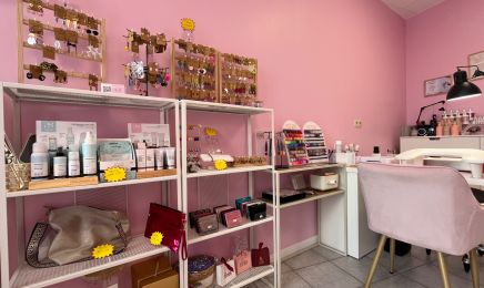 Pause en couleur  : Manucure à Hensies