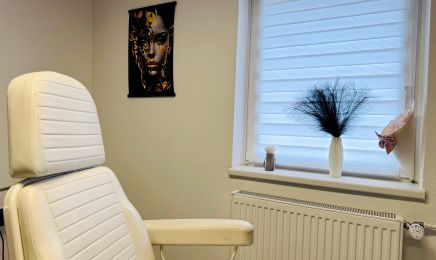 Alexandra Teixeira Cosmetics: Tattoo-Künstler in Sindelfingen