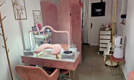 Nessa Beauty : Manucure à Taverny