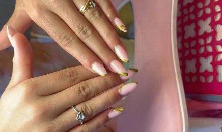Alicia Ongles & Cils : Manucure à Belz