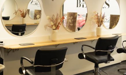 Beck's Damen & Herrenfriseur: Barbershop in Trunkelsberg
