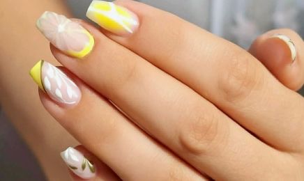 Kalizé Création (Ongle, cils, massage et strass dentaire) : Manucure à Saint-Sornin