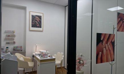 Fleeked by A : Institut de beauté à Cannes