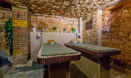 Les Bains d'Agnia SPA : Institut de beauté à La Garenne-Colombes