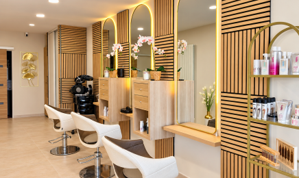 MR Hair Studio  : Institut de beauté à  Joue les tours