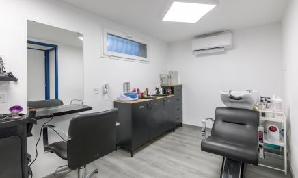 Salon Phenix Coiffure : Coiffeur à Thil