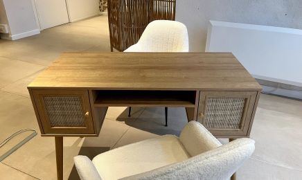 Vibe Aesthétic : Institut de beauté à Montluel