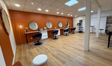 La parenthèse de l’alchimiste  : Coiffeur à Bourbon-Lancy