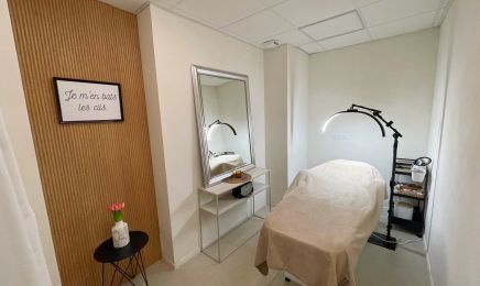 Maison Ora - Salon Margaux pudda : Manucure à Seyssinet-Pariset