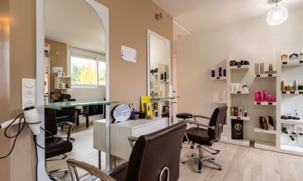 Le Salon : Coiffeur à Sabres