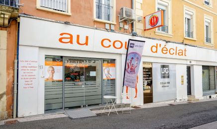 Au coup d'éclat : Barbier à Alès