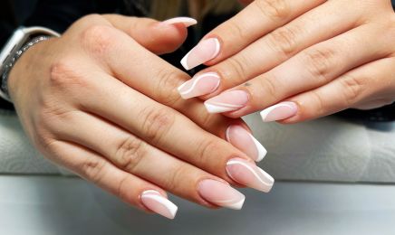 Anna Nails: Nagelstudio in Stein