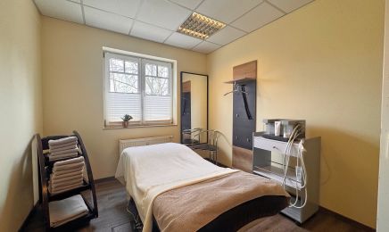 Auszeit Der Kosmetiksalon - Dorit Jürgas: Kosmetikstudio in Dresden