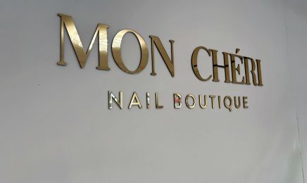 Mon Cheri Nail Boutique: Nagelstudio in München
