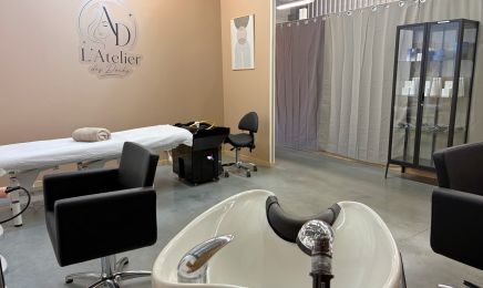 L'Atelier des Docks : Coiffeur à Le Thor