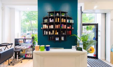 Séverine, Julie & Co. : Coiffeur à Paris