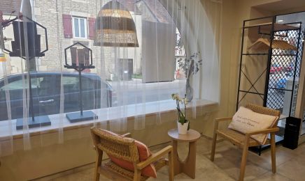 Univhair : Coiffeur à Longeau-Percey