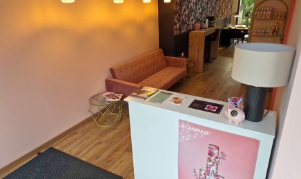 Ongles et Beauté par Charline : Institut de beauté à Montbazens