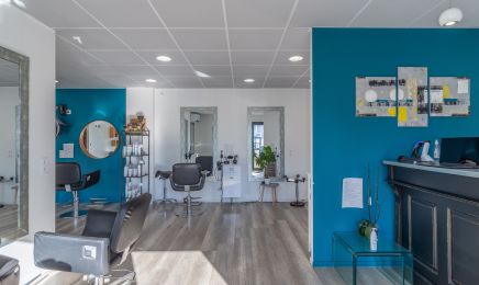 Instant r : Coiffeur à La Limouzinière