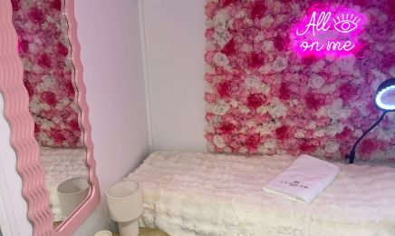 Cocooning Beauty : Manucure à La Grande-Motte