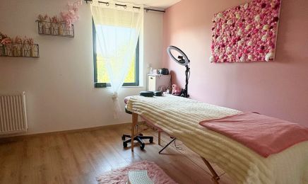 LC BEAUTÉ  : Institut de beauté à Étréaupont