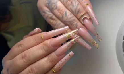 Iconic Nails 63 : Institut de beauté à Clermont-Ferrand