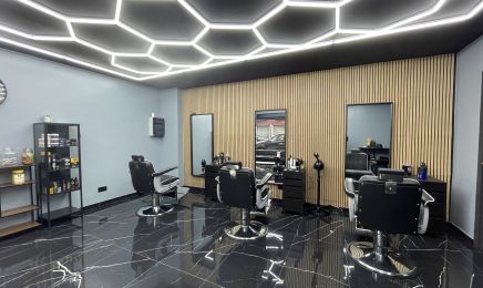 RL Barbershop "Brasileira" : Manucure à Anderlecht