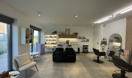 L’Atelier by Lili  : Coiffeur à Herstal