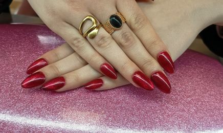 Nails & Beauté  : Manucure à Clermont-Ferrand