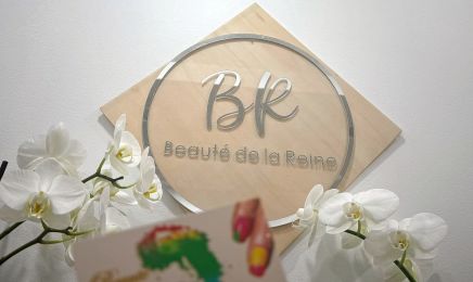 Beauté de la Reine : Manucure à Paris