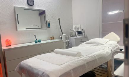 Ayza Cosmetics Medical Beauty : Kosmetikstudio in Reutlingen