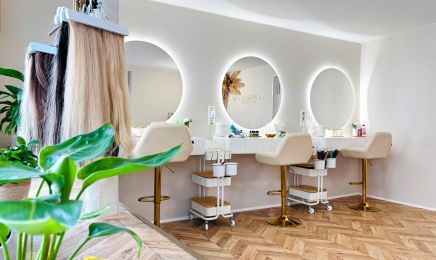 Glam & Glow Beauty Lounge: Friseur in Nürtingen