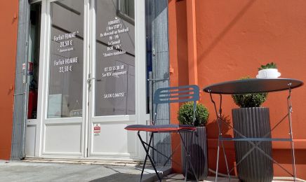 Salon Blondie : Manucure à Bouguenais