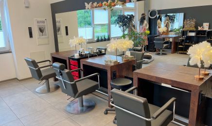 Hairlich bei Matthias: Friseur in Gechingen