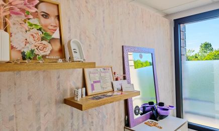 SANDRINE Glow up : Institut de beauté à Roullet-Saint-Estèphe