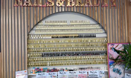 Galaxy Nails: Kosmetikstudio in München