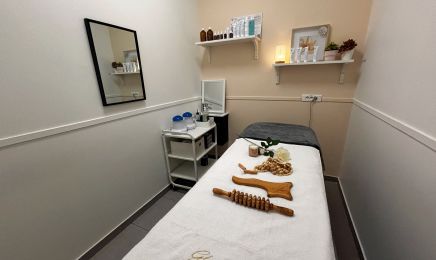 Glow Spot  : Institut de beauté à Chauconin-Neufmontiers