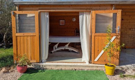 Le chalet de Noémie : Institut de beauté à Garéoult