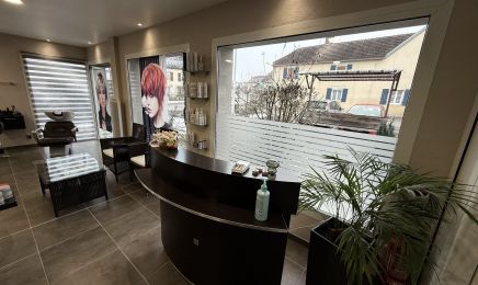 Nouvel’Hair : Coiffeur à Noidans-le-Ferroux
