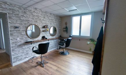 Apolonie.M : Coiffeur à Renazé