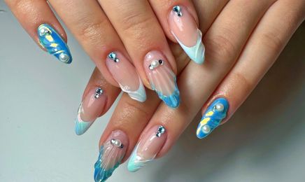 Hands Up - Nail Artist  : Coiffeur à Fontaine-le-Comte